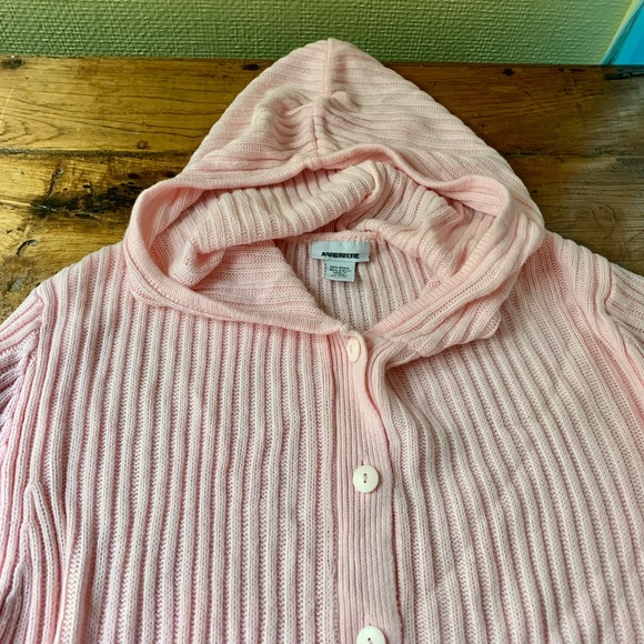 Avenue Excellent Condition Pink Sweater - Picture 2 of 4